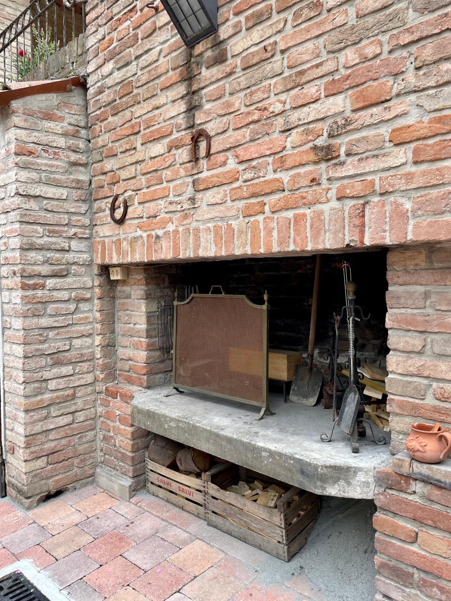 Casa Matilde Piano Terra 100Mq Con Parking E Piscina Leilighet Ferrara Eksteriør bilde